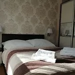 Apartman Mariva B03 Z Ogrodkiem - - Blisko Morza - Przy Kompleksie Grand Laola *