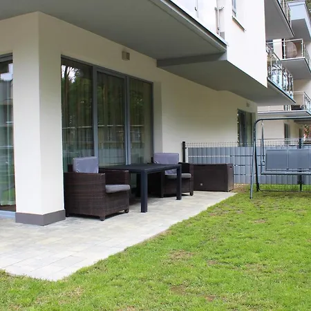 Mariva B03 Z Ogrodkiem - - Blisko Morza - Przy Kompleksie Grand Laola