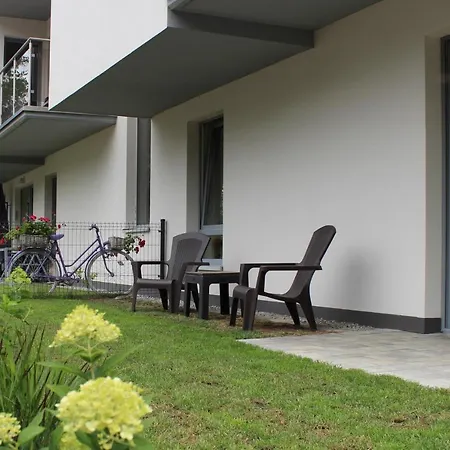 Mariva B03 Z Ogrodkiem - - Blisko Morza - Przy Kompleksie Grand Laola Apartament *