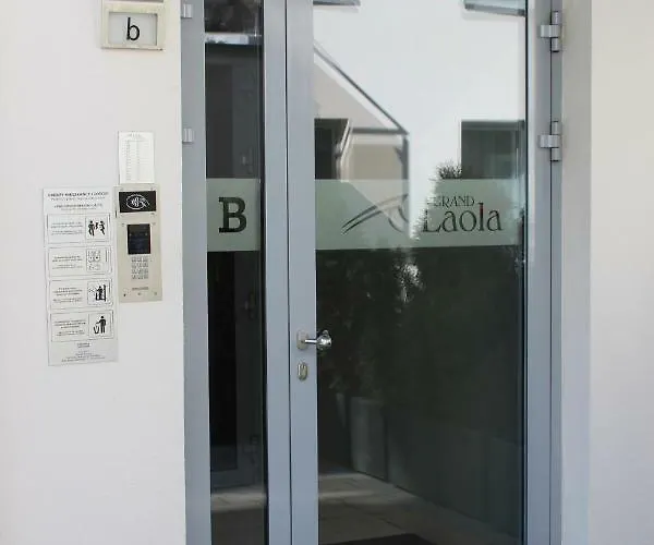 Mariva B03 Z Ogrodkiem - - Blisko Morza - Przy Kompleksie Grand Laola *